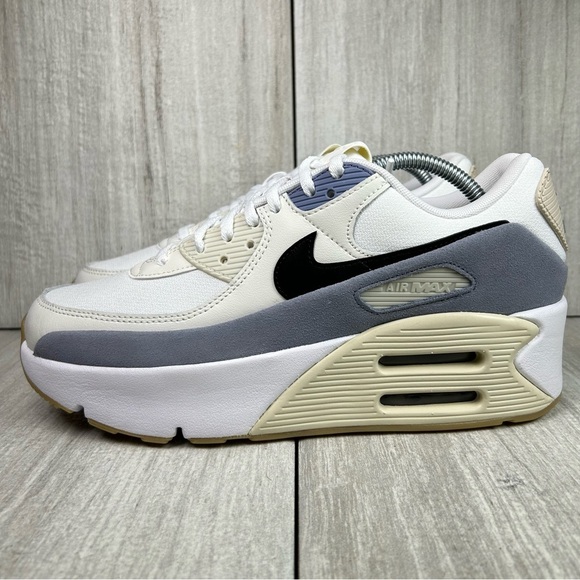 NEW Nike Air Max 90 LV8 White Cream Platform Sneakers fd4328-106 Womens Size 11 - Picture 3 of 10